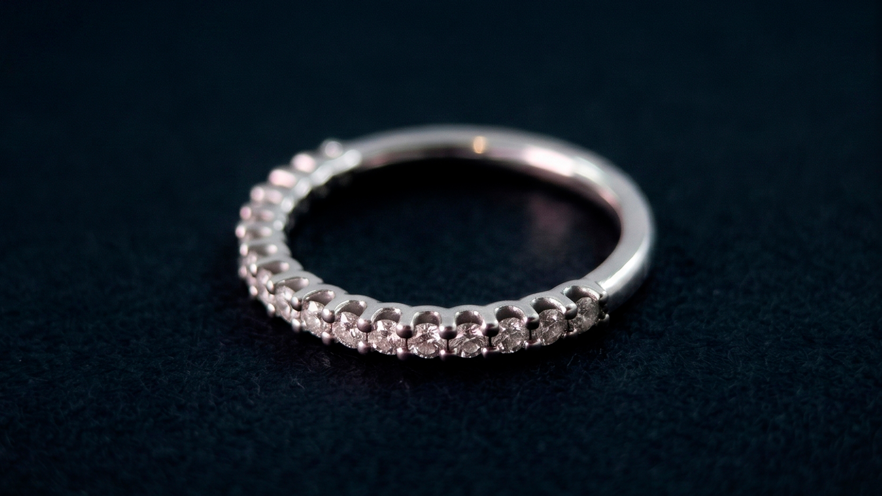 Module 03 — half-eternity ring with continuous claw setting, ZBrush render